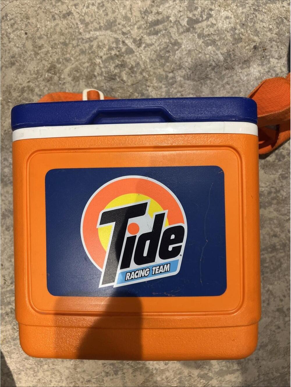 Tide Racing Team Igloo Tag Along 10 Cooler Jeff Gordon NASCAR Collection Vtg